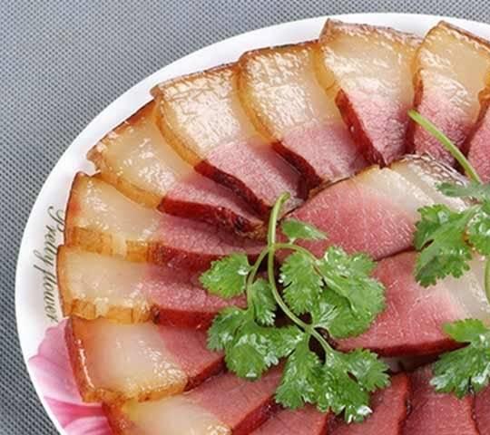 腌臘肉秘訣 多加一味，耐放不發(fā)霉，香味更濃郁